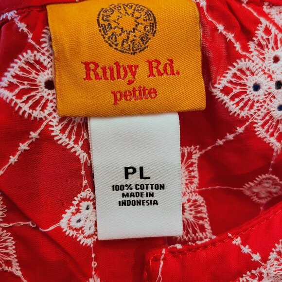 Ruby Rd. Red and White Blouse, Size Petite Large, Like New! - Picture 5 of 5
